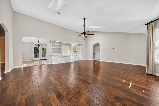 100 Forest View Court, Hot Springs, AR 71913