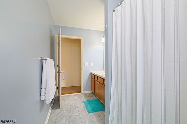14 Thomas Rd, Lafayette Twp., NJ 07848