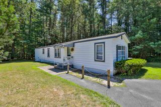 15 Mercury Lane, Nashua, NH 03062
