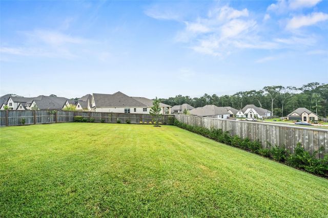 122 Artisan Ridge Drive, Conroe, TX 77318