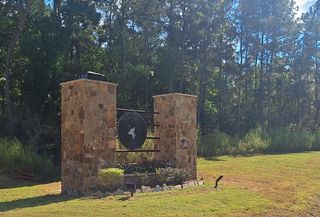 137 Iron Horse Road, Willis, TX 77378