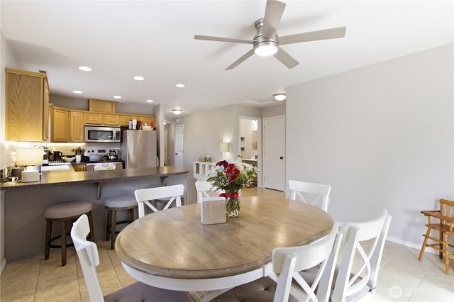 2406 34th Avenue, Longview, WA 98632