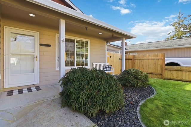 2406 34th Avenue, Longview, WA 98632