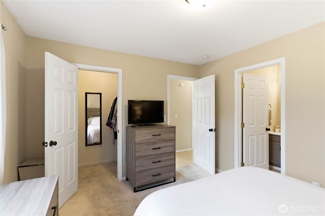 2406 34th Avenue, Longview, WA 98632