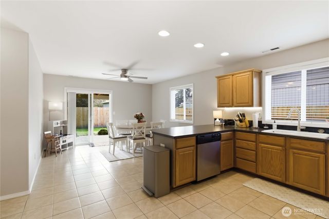 2406 34th Avenue, Longview, WA 98632