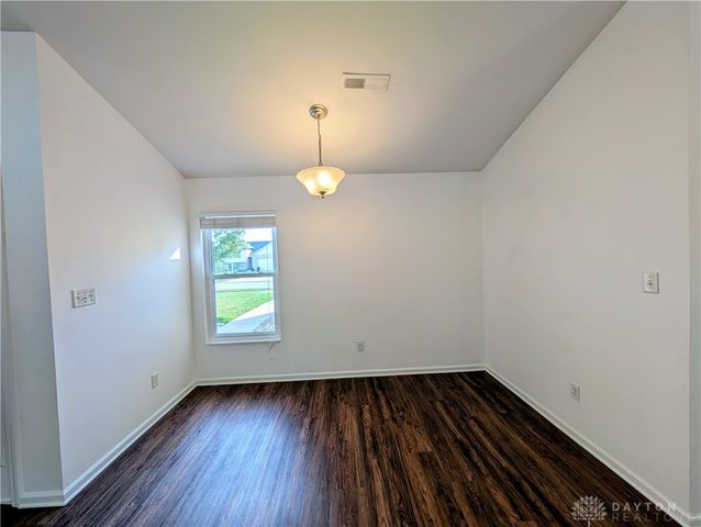 6739 Evergreen Woods Drive, Dayton, OH 45424