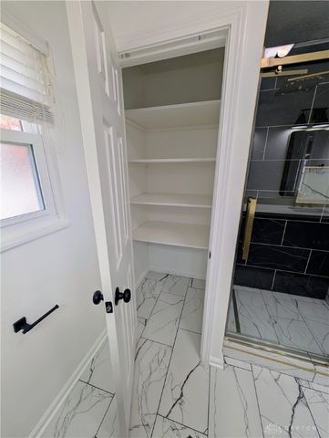 6739 Evergreen Woods Drive, Dayton, OH 45424