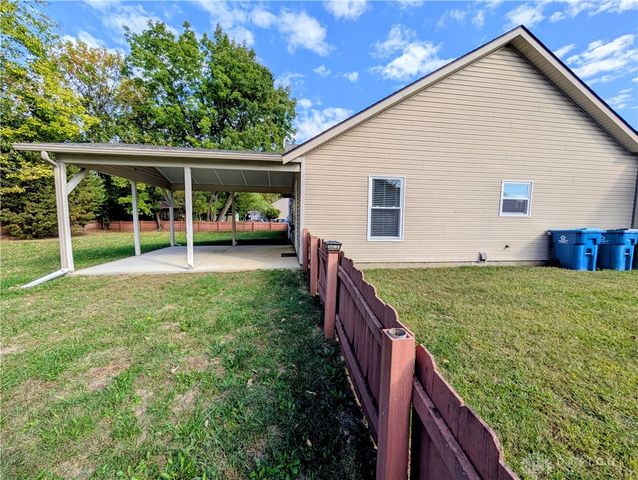 6739 Evergreen Woods Drive, Dayton, OH 45424