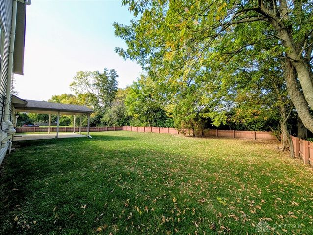 6739 Evergreen Woods Drive, Dayton, OH 45424