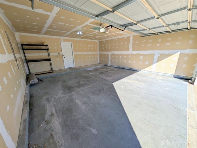 6739 Evergreen Woods Drive, Dayton, OH 45424