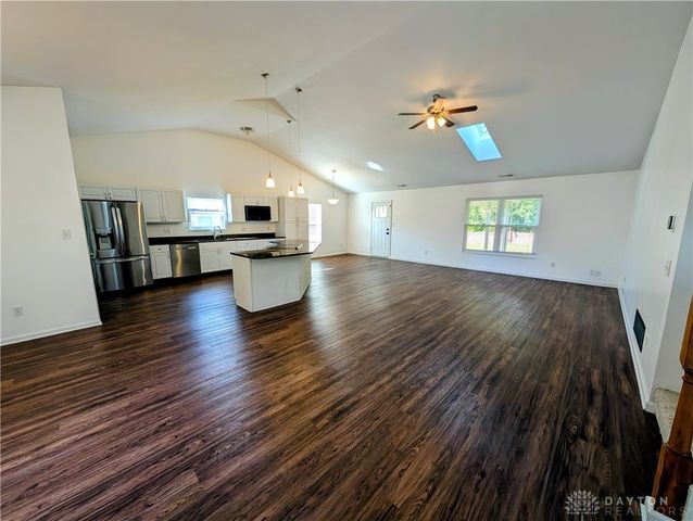 6739 Evergreen Woods Drive, Dayton, OH 45424