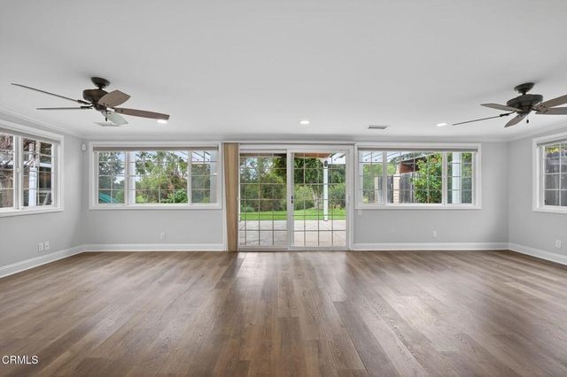 165 Hoover Avenue, Ventura, CA 93003