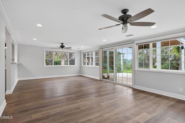 165 Hoover Avenue, Ventura, CA 93003