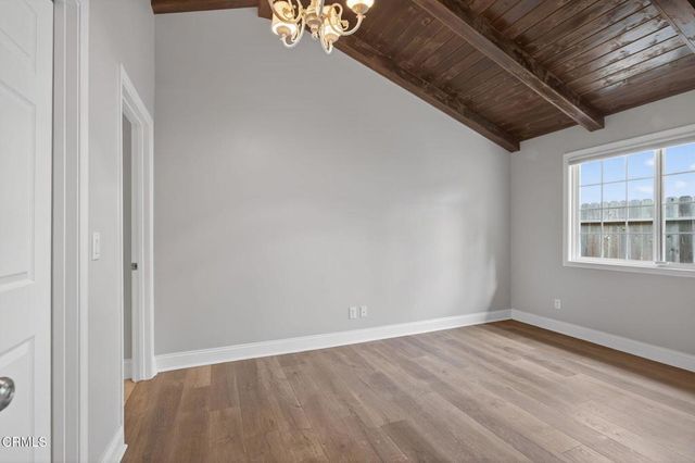 165 Hoover Avenue, Ventura, CA 93003