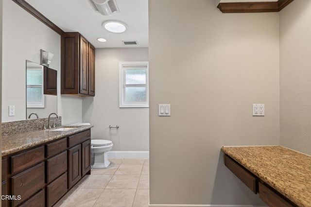 165 Hoover Avenue, Ventura, CA 93003