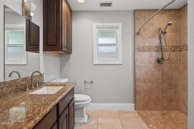 165 Hoover Avenue, Ventura, CA 93003