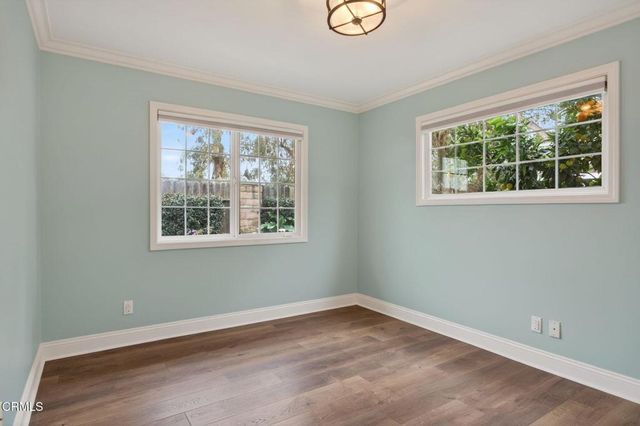 165 Hoover Avenue, Ventura, CA 93003