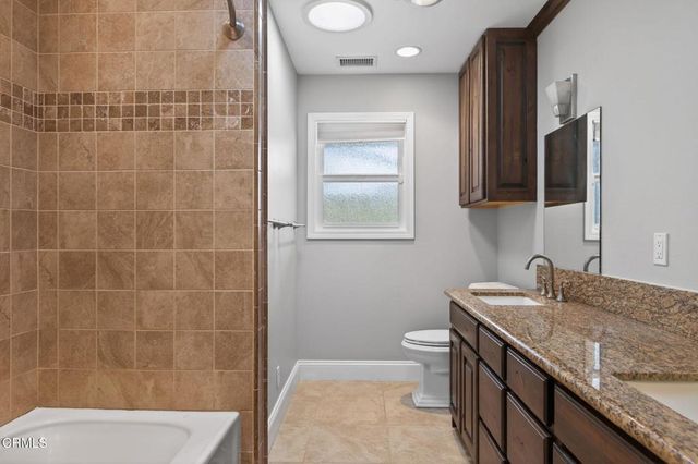 165 Hoover Avenue, Ventura, CA 93003