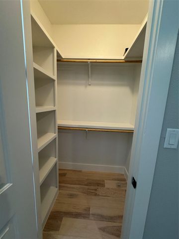 2604 Francisco ST B, Austin, TX 78702