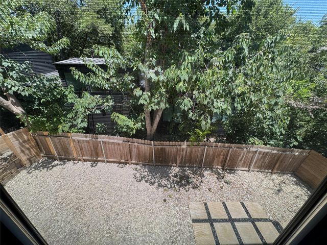 2604 Francisco ST B, Austin, TX 78702