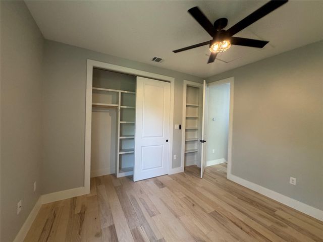 2604 Francisco ST B, Austin, TX 78702