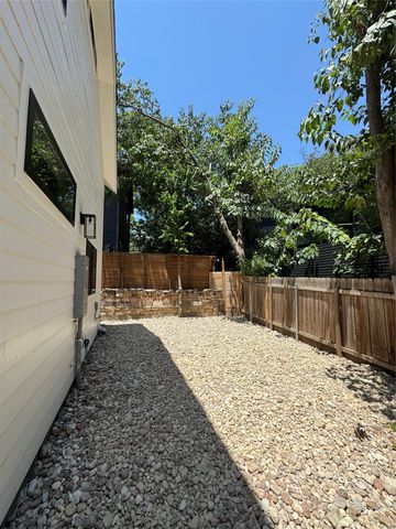 2604 Francisco ST B, Austin, TX 78702