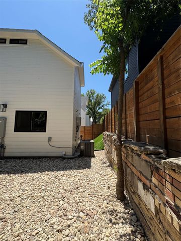 2604 Francisco ST B, Austin, TX 78702