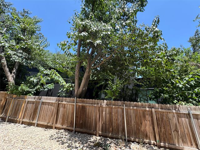 2604 Francisco ST B, Austin, TX 78702