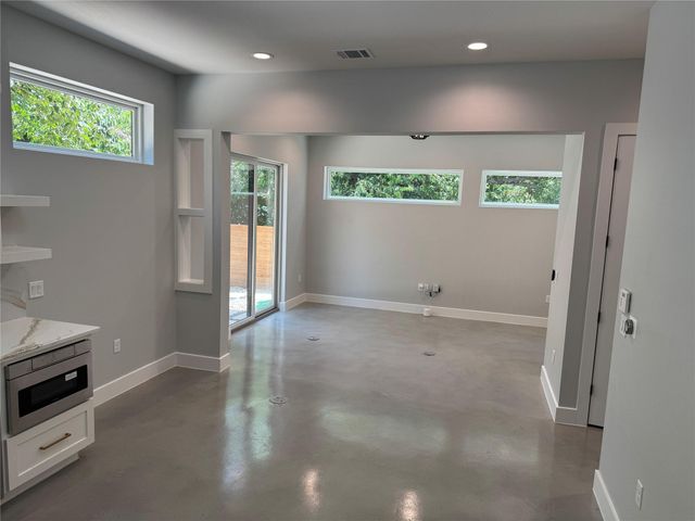 2604 Francisco ST B, Austin, TX 78702