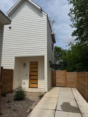 2604 Francisco ST B, Austin, TX 78702