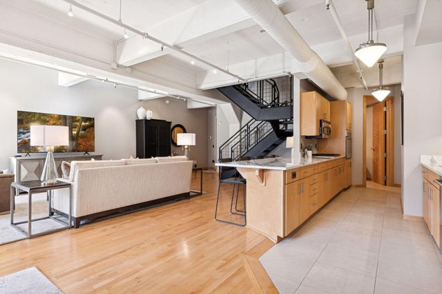 117 Portland Avenue 402, Minneapolis, MN 55401