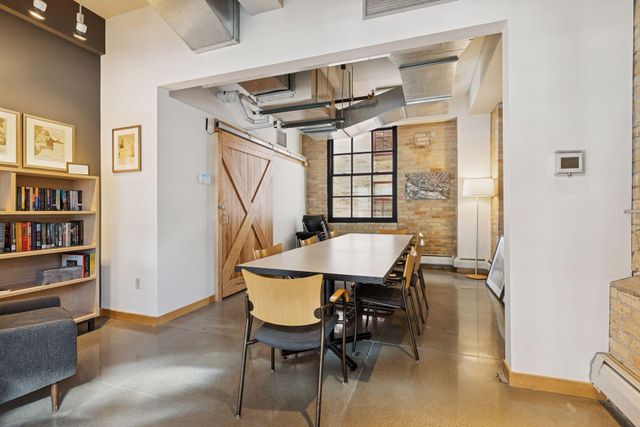 117 Portland Avenue 402, Minneapolis, MN 55401