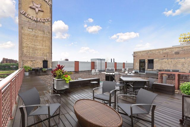 117 Portland Avenue 402, Minneapolis, MN 55401