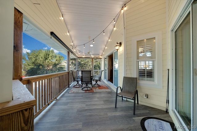 11938 W Blue Bayou Court, Crystal River, FL 34429