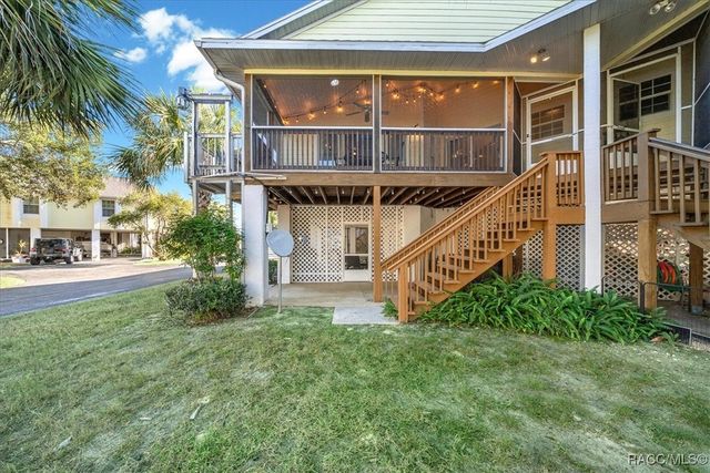 11938 W Blue Bayou Court, Crystal River, FL 34429