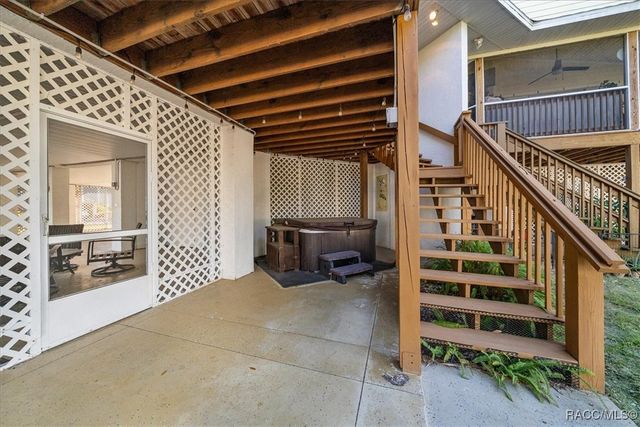 11938 W Blue Bayou Court, Crystal River, FL 34429