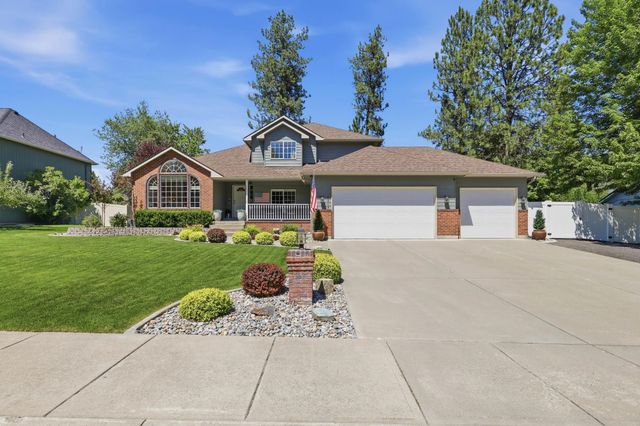 1013 E Blackhawk Dr, Spokane, WA 99208