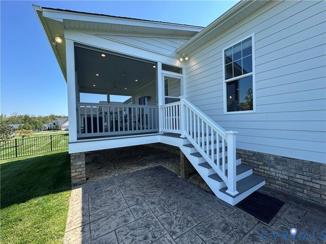 12362 S Readers Dr, Manakin Sabot, VA 23103