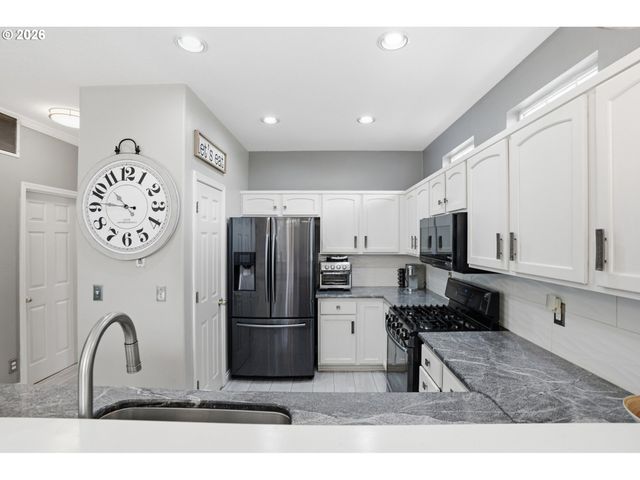 15110 Sw 83RD Ave, Portland, OR 97224