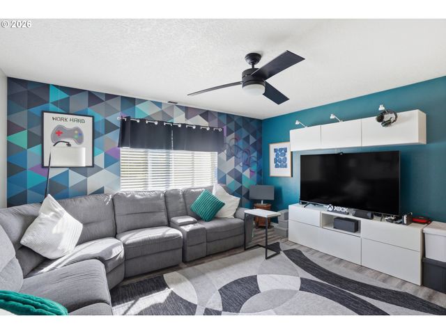 15110 Sw 83RD Ave, Portland, OR 97224