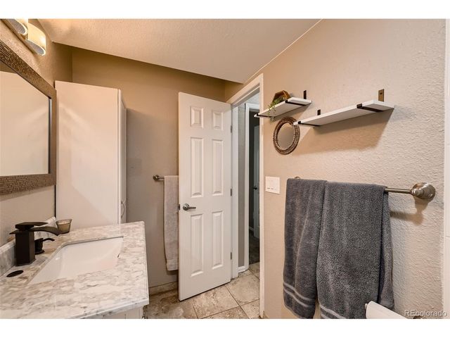 19636 Victorian Dr B5, Parker, CO 80138