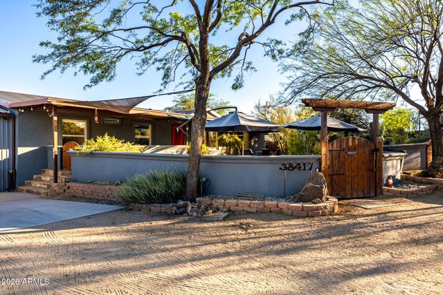 38417 N 16TH Street, Phoenix, AZ 85086