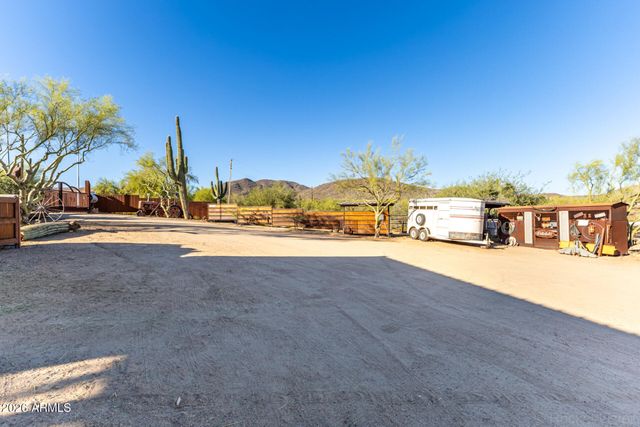 38417 N 16TH Street, Phoenix, AZ 85086