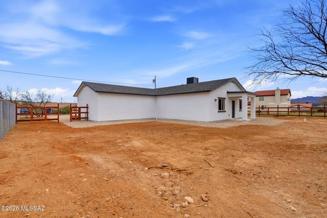 67 Circulo Cortez, Rio Rico, AZ 85648