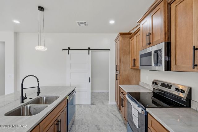 67 Circulo Cortez, Rio Rico, AZ 85648