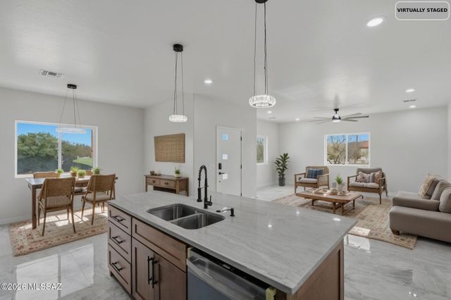 67 Circulo Cortez, Rio Rico, AZ 85648