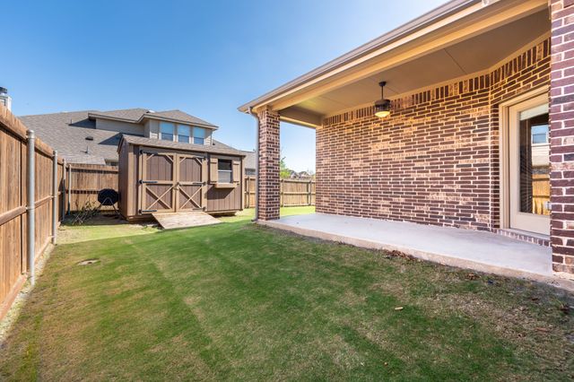 200 Baldwin Drive, Fate, TX 75189