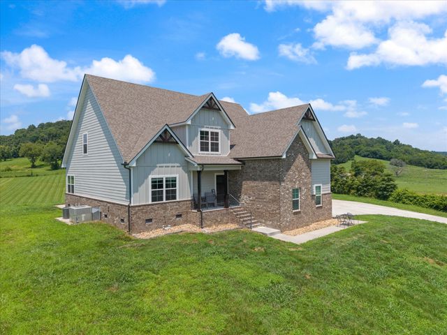 977 McBrides Branch Rd, Beechgrove, TN 37018