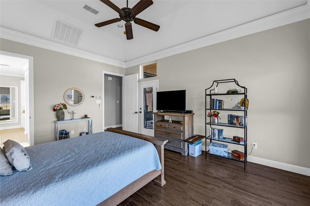 1910 Fox Trot Circle, Richmond, TX 77406