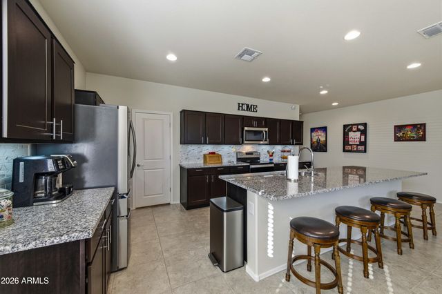 3480 N Cinnabar Place, Casa Grande, AZ 85122